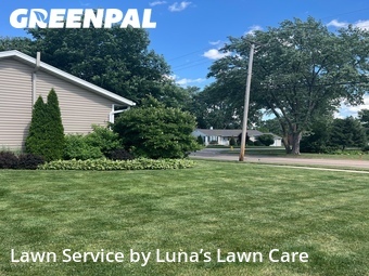 Lawn mowed in Wheaton, 60187