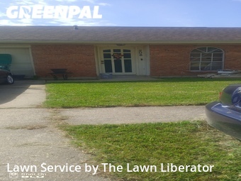 Lawn Mowing nearby Saint Rose, LA, 
