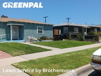 Lawn mowing work completed in Compton, CA