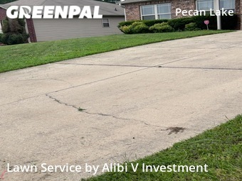 Grass Cutting nearby Little Rock, AR, 