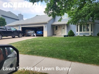 Lawn Care nearby Minneapolis, MN, 