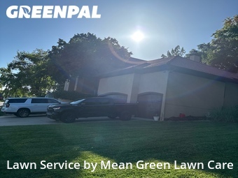 Lawn Mowing Service nearby Lees Summit, MO, 