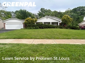 Lawn Maintenance nearby Chesterfield, MO, 