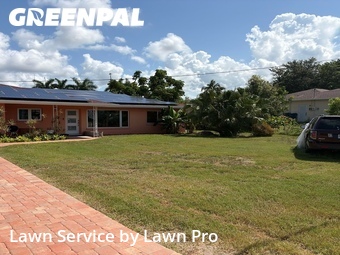 Yard Mowing nearby Nokomis, FL, 
