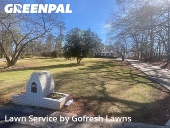 Lawn Mowing Service nearby College Park, GA, 