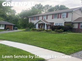 Lawn Mow nearby Ballwin, MO, 