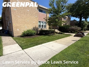 Lawn Mowing Service nearby Forest Park, IL, 