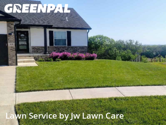 Grass Cut nearby Lincoln, NE, 