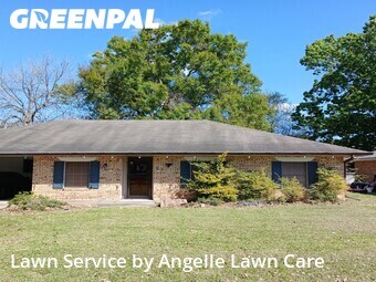 Lawn Mowing nearby Lafayette, LA, 