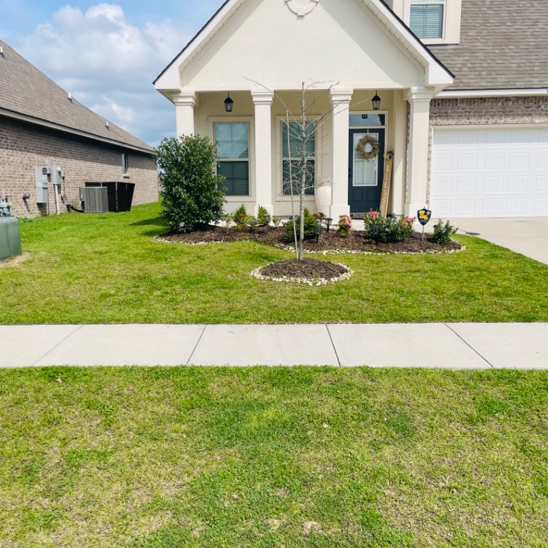 Oragous Lawn Service Lawn Care Services in Gonzales, LA