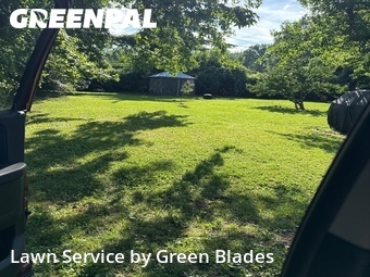Lawn mowed in Portland, 37148