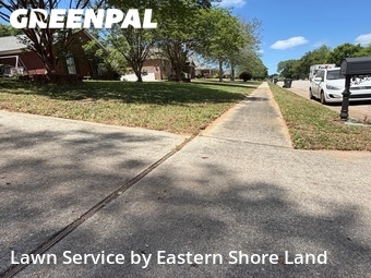 Lawn mowed in Daphne, 36526