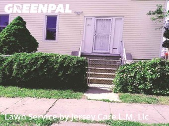 Yard Mowing nearby Elizabeth, NJ, 