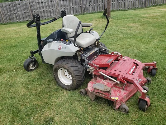Cleveland Mower Repair Photo 4
