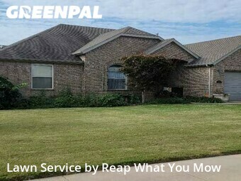 Yard Mowing nearby Cave Springs, AR, 