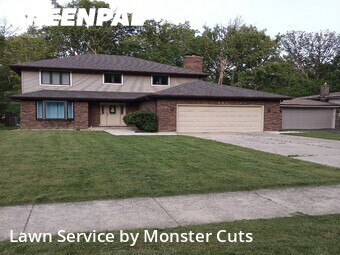 Lawn Mowing Service nearby Wood Dale, IL, 