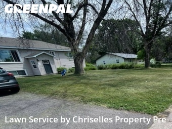 Lawn Service nearby Minneapolis, MN, 