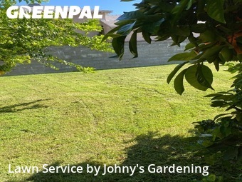 Lawn Cutting nearby Burbank, CA, 