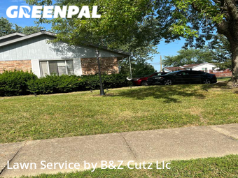 Lawn Care Service nearby Evansville, IN, 