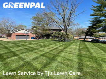 Lawn Maintenance nearby Bridgeton , MO, 