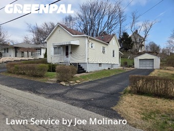 Grass Cutting nearby Mc Kees Rocks, PA, 