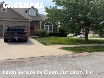 Lawn Mowing nearby Blue Springs, MO, 