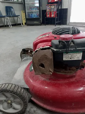 Bob's Small Engine Repair Photo 1