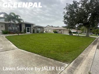 Lawn Cutting nearby Palmetto, FL, 