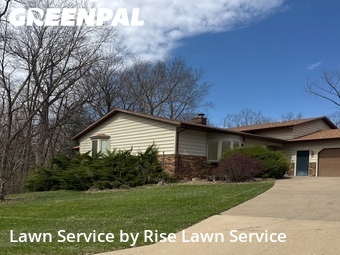 Lawn Mowing Service nearby East Moline, IA, 