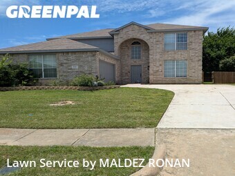 Lawn Mowing Service nearby Sachse, TX, 