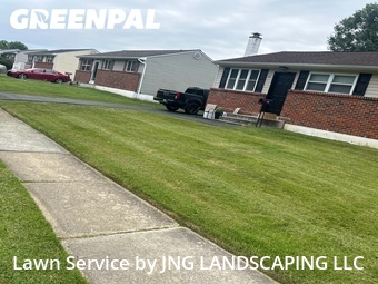 Yard Mowing nearby New Castle, DE, 