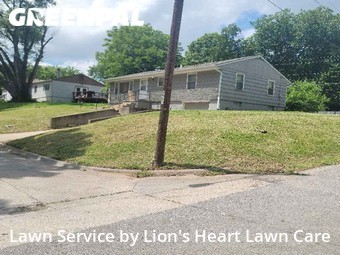 Lawn Cutting nearby Leavenworth, KS, 