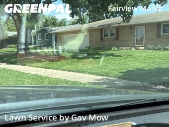 Lawn Care nearby Overland Park, MO, 