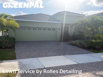 Lawn Care nearby Apollo Beach, FL, 