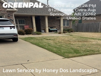 Lawn mowed in Springdale, 72762