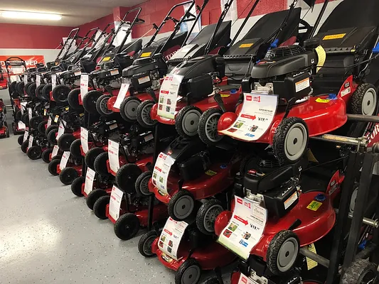 Lawn & Garden Warehouse Inc. Photo 15