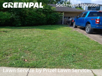 Lawn Mowingin Bellaire,77401,Lawn Cut by Prizel Lawn Services, work completed in Nov , 2025