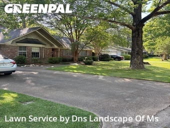Lawn Mowing nearby Jackson, MS, 