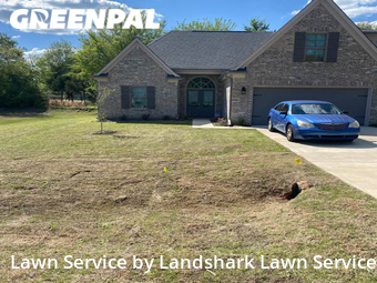 Lawn Cutting nearby Southaven, MS, 