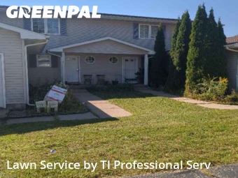 Lawn Care Service nearby Madison, WI, 