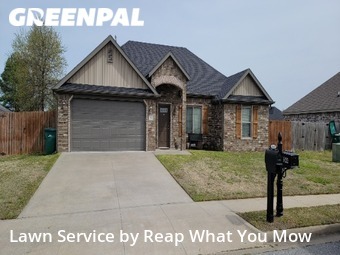 Lawn Mowing Service nearby Bethel Heights, AR, 