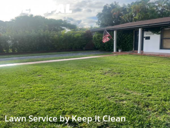 Lawn Cutin Palmetto Bay,33157,Lawn Mowing Service by Keep It Clean, work completed in Nov , 2025