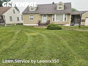 Lawn Mowing nearby Warren, OH, 