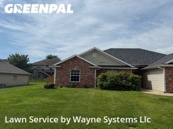 Lawn Maintenance nearby Columbia, MO, 