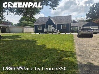 Lawn Cutting nearby Youngstown, OH, 