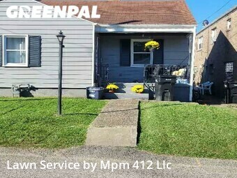 Lawn Cutting nearby Aliquippa, PA, 