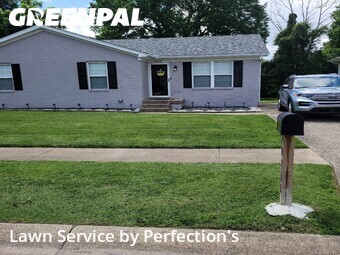 Lawn Care Service nearby Louisville, KY, 