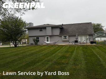 Lawn Mowing Service nearby Pleasant Valley, MO, 