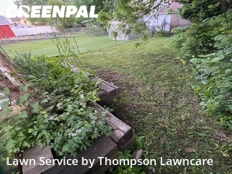 Lawn mowed in Freeport, 61032