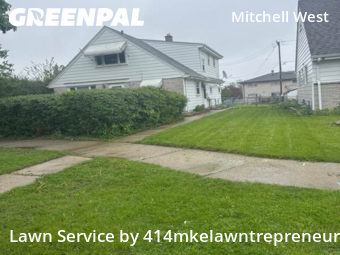 Lawn Mowing nearby Milwaukee, WI, 
